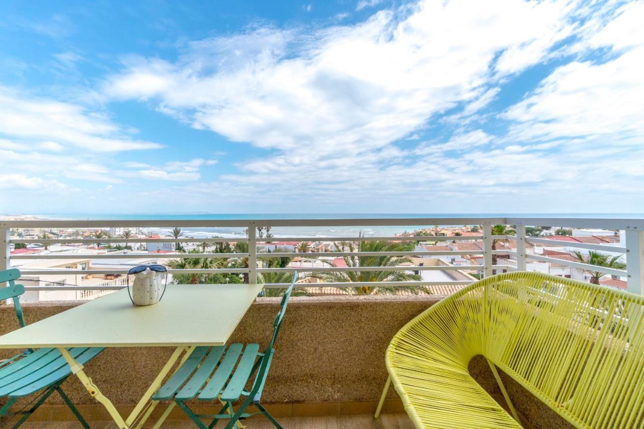 50 Shades Of Blue Apartment